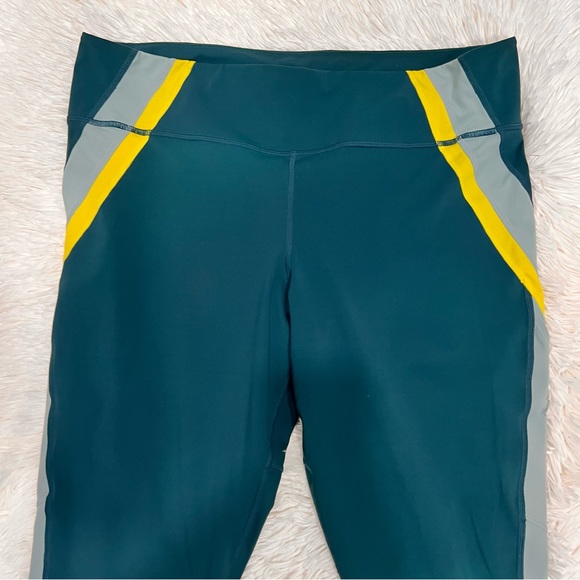 New Balance Transform 7/8 Sleek Tight size 2XL - Picture 8 of 10